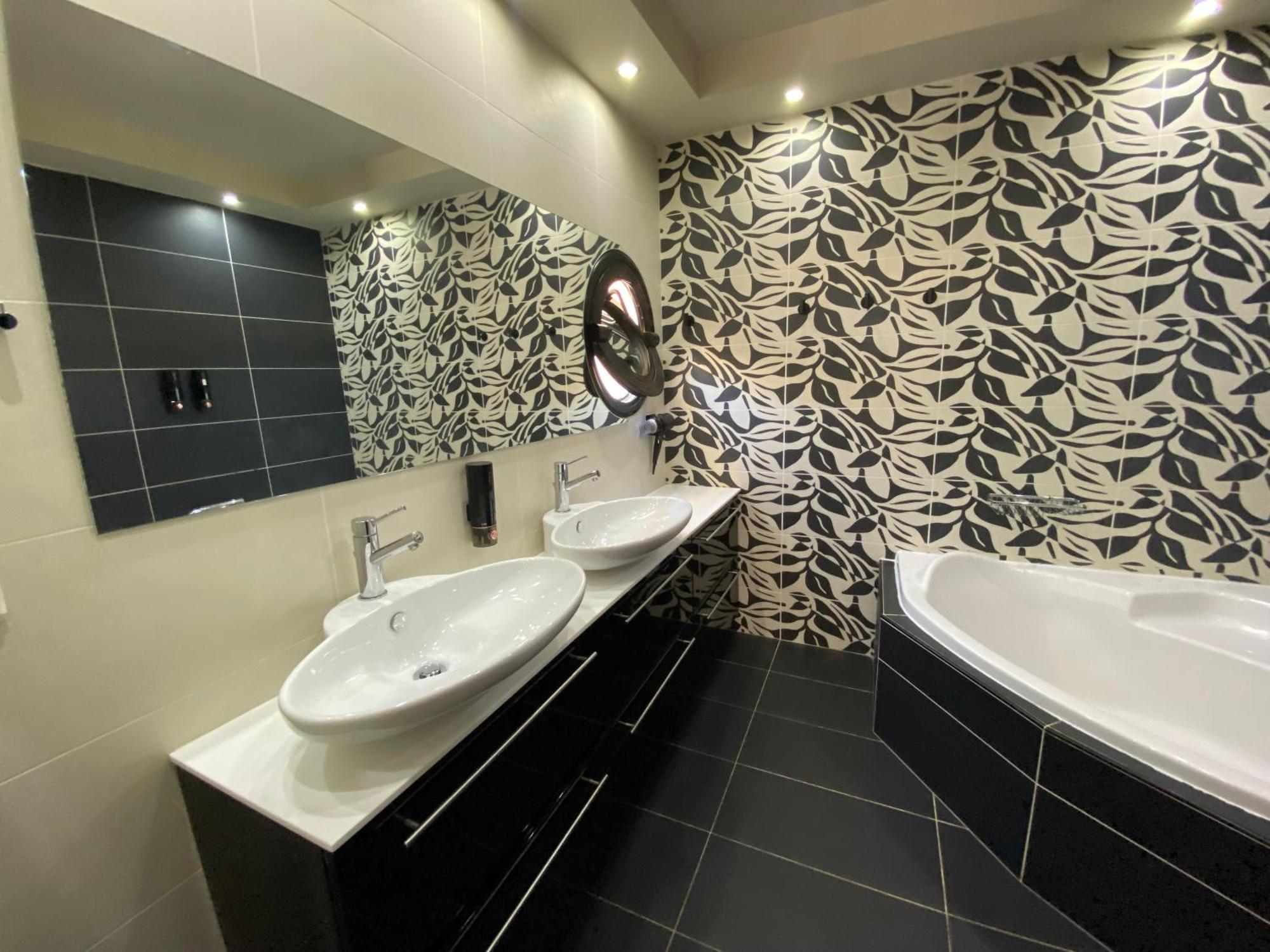 Luxury View Apartment 10Min From Athens Airport Koropion Bagian luar foto